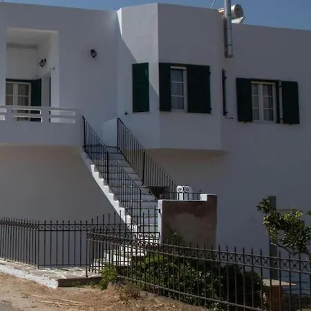 Apartment St' Amiralidika Houses *