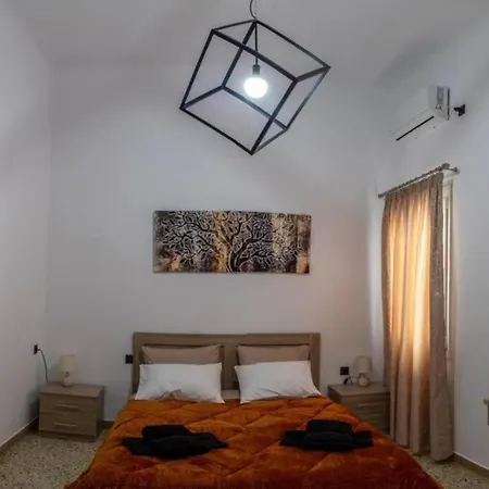 St' Amiralidika Houses Apartment